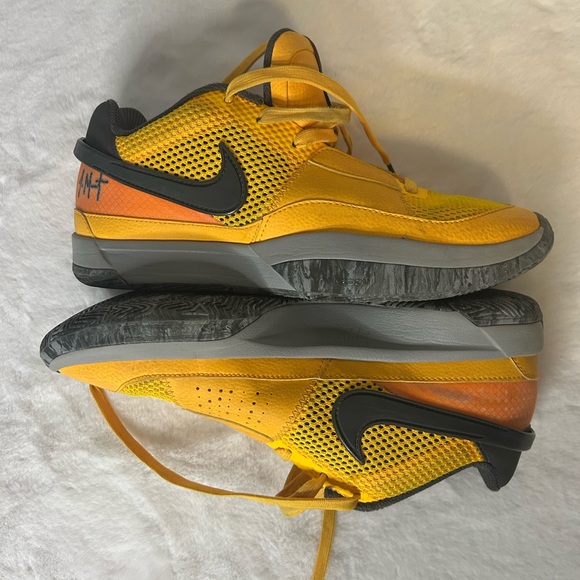 Nike JA 1 Laser Orange Basketball Shoe Men's Size 9.5 - Picture 6 of 7